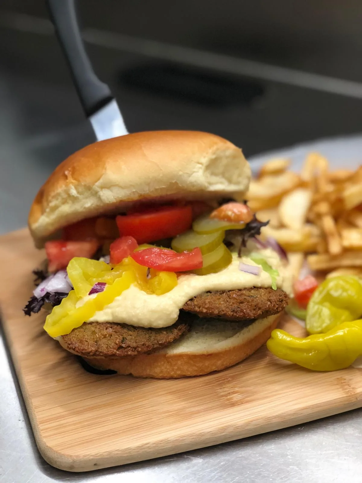 Falafel burger